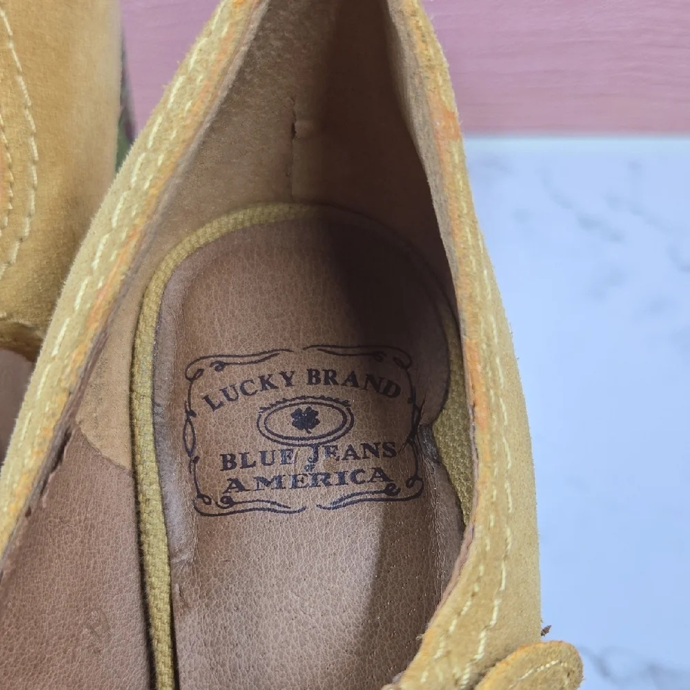 Lucky Brand Yellow Suede Platform Heels Size 7.5 - Picture 2 of 15